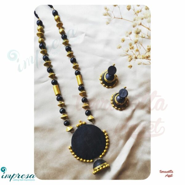 Black and Gold Terracotta Beads Jewellery Set - Impresa Store